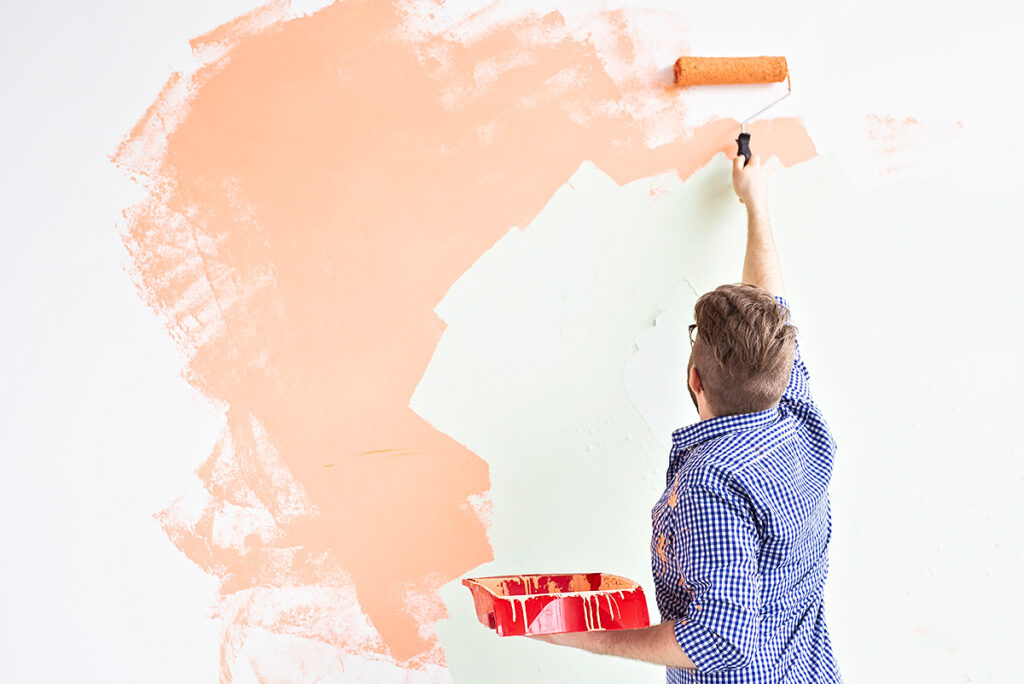 Hogyan dobjuk fel az egyszerű falfestést